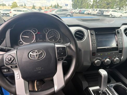 Used 2016 Toyota Tundra SR5 w/ SR5 Upgrade Package RWD image 10