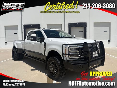 Used 2023 Ford F350 Lariat w/ Tow Technology Package AWD/4WD image 1