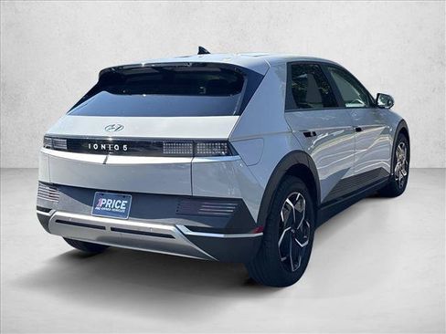 Certified 2024 Hyundai Ioniq 5 SEL RWD image 5
