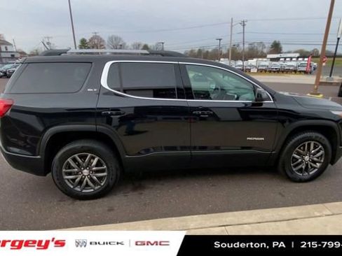 Used 2019 GMC Acadia SLT image 11