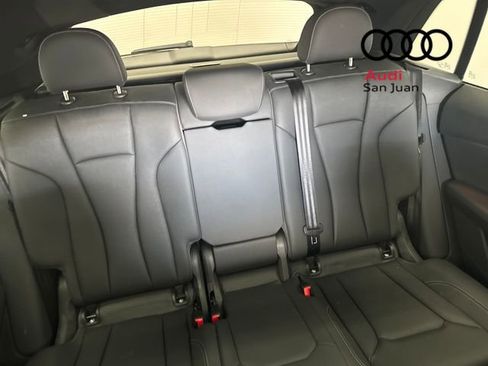 Used 2021 Audi Q8 Premium Plus w/ Premium Plus Package image 32