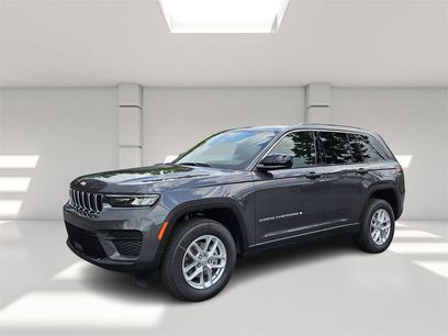 New 2025 Jeep Grand Cherokee Laredo X w/ Luxury Tech Group I