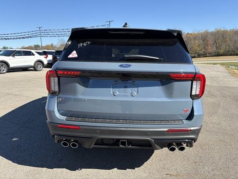 New 2026 Ford Explorer ST w/ Sun And Sound Package image 4