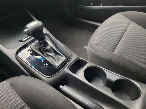 Used 2017 Kia Forte LX image 26