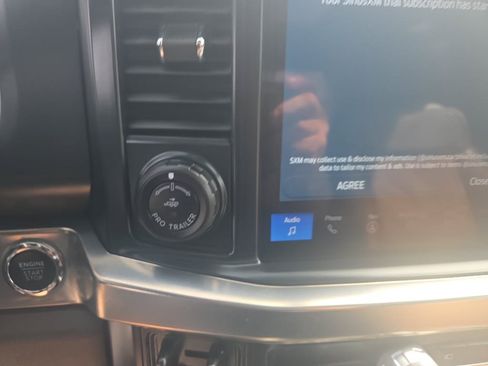 Certified 2025 Ford F350 King Ranch w/ FX4 Off-Road Package AWD/4WD image 31