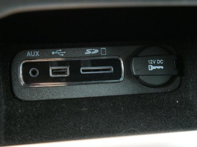 Used 2015 Jeep Grand Cherokee Altitude AWD/4WD image 27