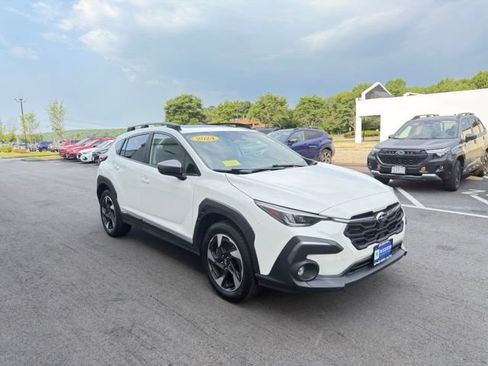 Used 2024 Subaru Crosstrek 2.5i Limited AWD/4WD image 4