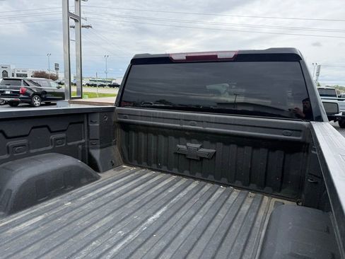 Used 2020 Chevrolet Silverado 1500 Custom Trail Boss w/ Custom Convenience Package AWD/4WD image 5