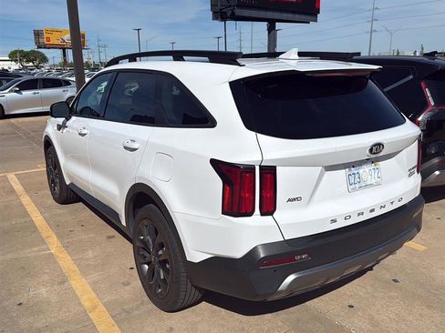 Used 2021 Kia Sorento SX Prestige image 11
