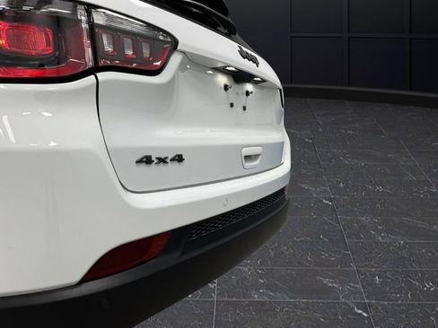 New 2026 Jeep Compass Limited image 32