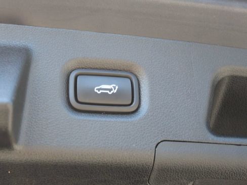 Used 2023 Hyundai Santa Fe Limited AWD/4WD image 11