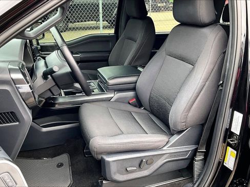 Certified 2022 Ford F150 XLT w/ Equipment Group 302A High image 8