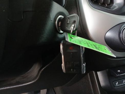 Certified 2017 Chevrolet Colorado LT w/ Luxury Package, Chrome image 17