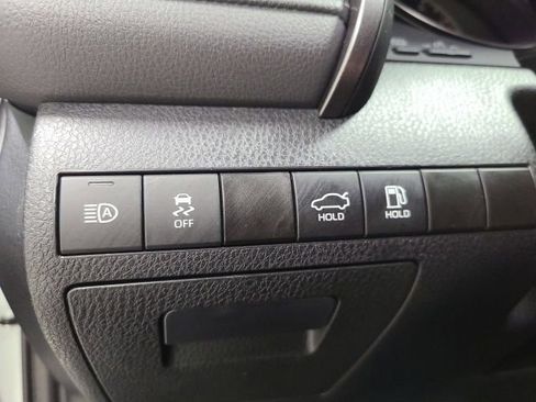 Certified 2024 Toyota Camry SE FWD image 32