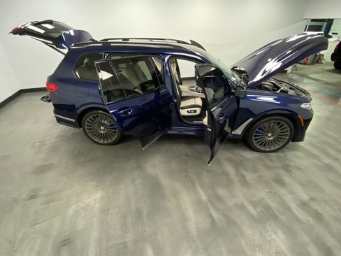 Used 2021 BMW ALPINA XB7 image 55