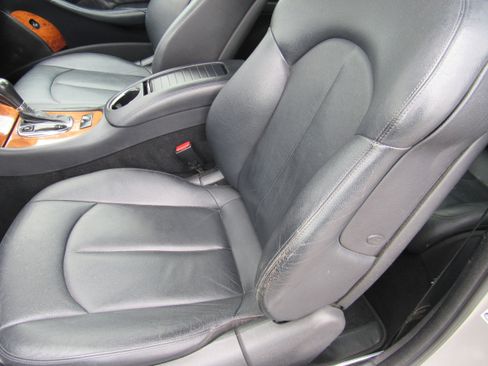 Used 2006 Mercedes-Benz CLK 350 Cabriolet image 20