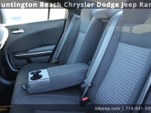 Used 2022 Dodge Charger GT image 33