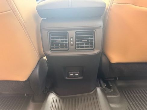 Used 2023 Toyota RAV4 Limited FWD image 14