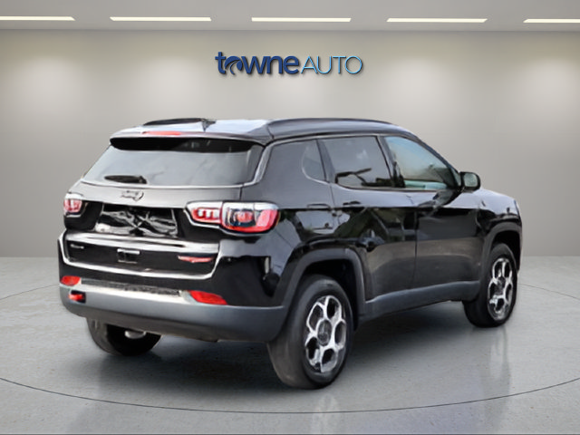 Used 2022 Jeep Compass Trailhawk AWD/4WD image 7