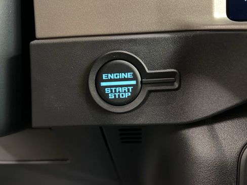 New 2025 Ford Bronco Outer Banks image 18