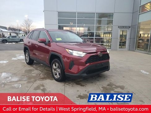Used 2023 Toyota RAV4 XLE image 1
