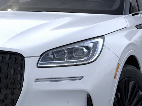 New 2026 Lincoln Corsair Reserve FWD image 18