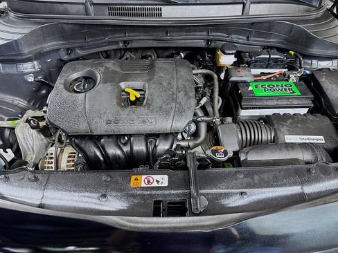 Used 2023 Kia Soul LX FWD image 31