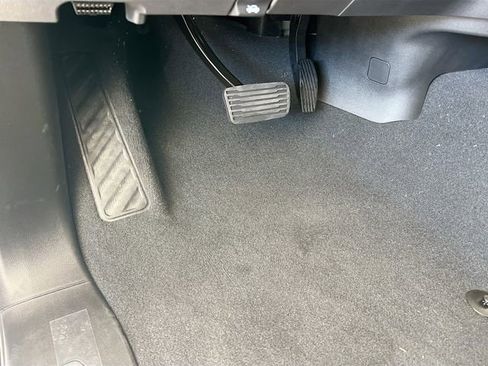 New 2026 GMC Sierra 1500 Elevation image 14