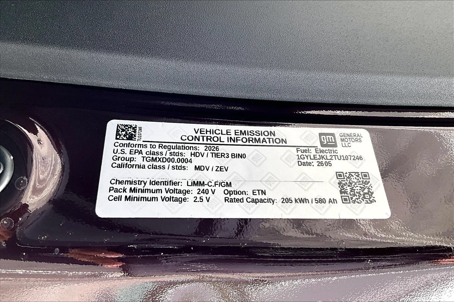 New 2026 Cadillac Escalade IQL Luxury w/ LPO, Floor Liner Package AWD/4WD image 18