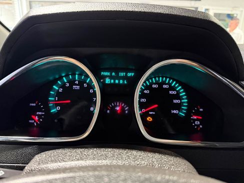Used 2012 Chevrolet Traverse LT FWD image 14