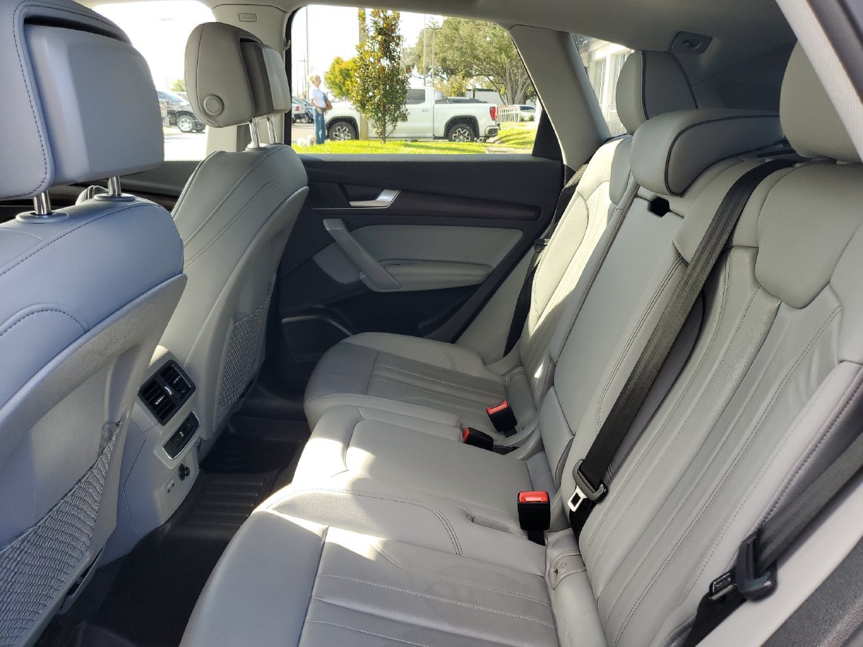 Used 2024 Audi Q5 2.0T Premium Plus AWD/4WD image 11