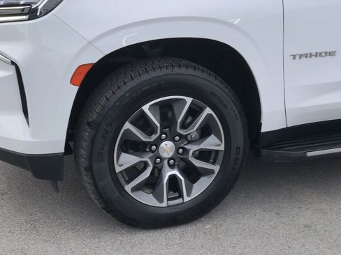 Used 2021 Chevrolet Tahoe LT w/ Rear Media and Nav Package image 2