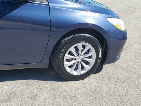 Used 2016 Toyota Camry LE FWD image 6