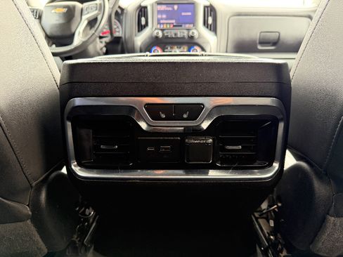 Used 2020 Chevrolet Silverado 3500 LTZ AWD/4WD image 12