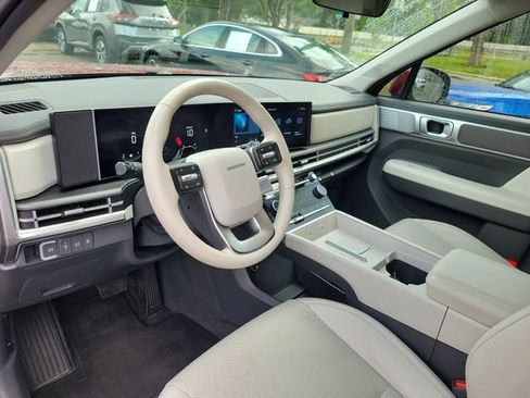 Used 2024 Hyundai Santa Fe SEL FWD image 13