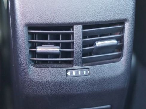 Used 2017 Toyota Mirai image 28