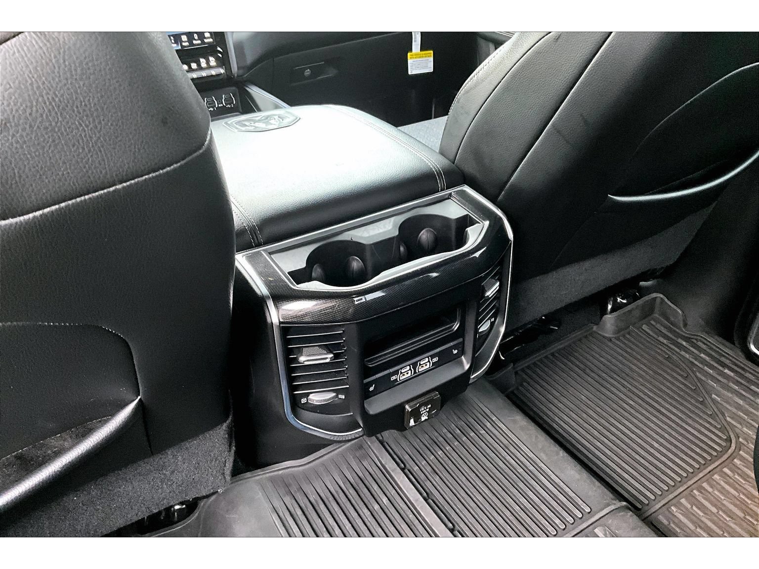 Used 2022 RAM 2500 Laramie AWD/4WD image 33