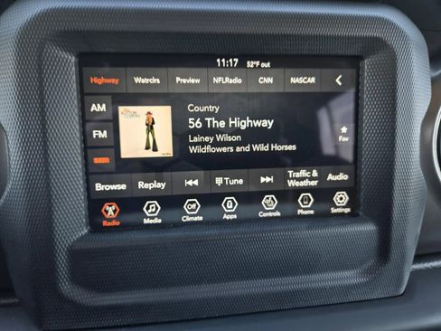 New 2023 Jeep Gladiator Willys image 16