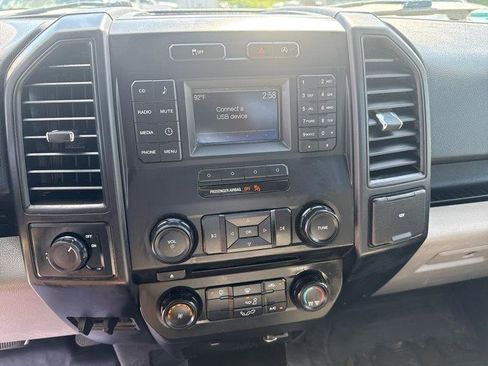 Used 2017 Ford F150 XL w/ Equipment Group 101A Mid RWD image 9