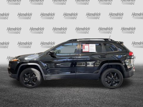 Used 2017 Jeep Cherokee High Altitude AWD/4WD image 7