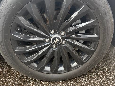 Used 2024 Hyundai Palisade Calligraphy image 6