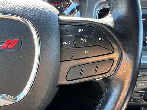 Certified 2022 Dodge Charger SXT image 25