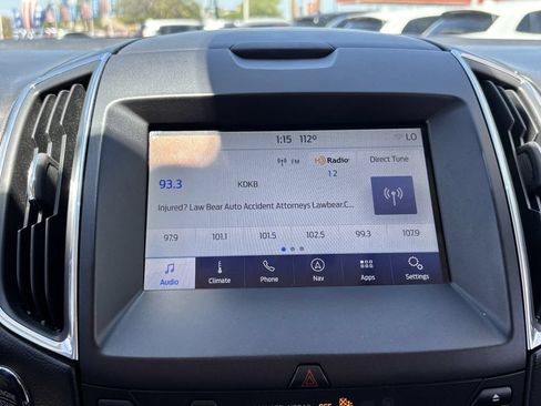 Used 2019 Ford Edge Titanium w/ Equipment Group 301A FWD image 20