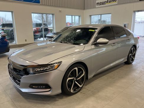 Used 2019 Honda Accord Sport image 1