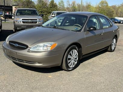 Used 2003 Ford Taurus LX
