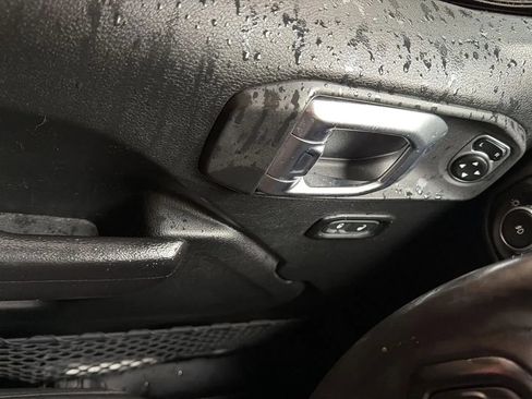 Used 2020 Jeep Wrangler Unlimited Sport S AWD/4WD image 21
