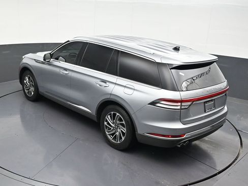 Used 2021 Lincoln Aviator 2WD image 18