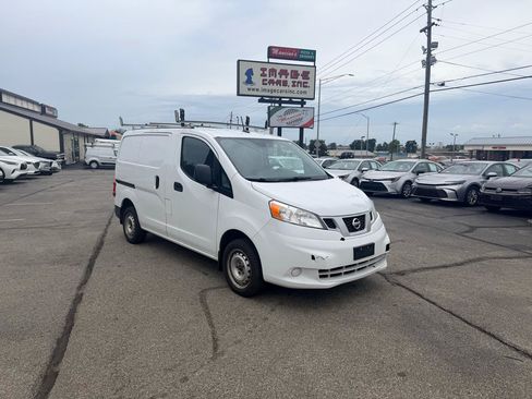 Used 2020 Nissan NV200 S FWD image 4