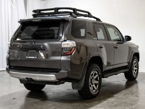 Used 2017 Toyota 4Runner TRD Off-Road AWD/4WD image 10