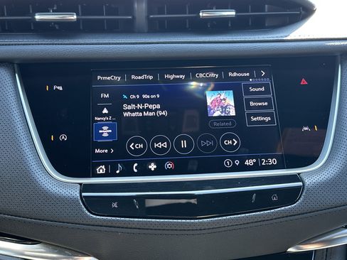 Used 2022 Cadillac XT6 Luxury image 27